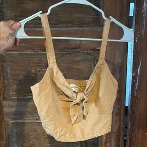Universal Thread Tan Sleeveless Tie-Front Crop Tank